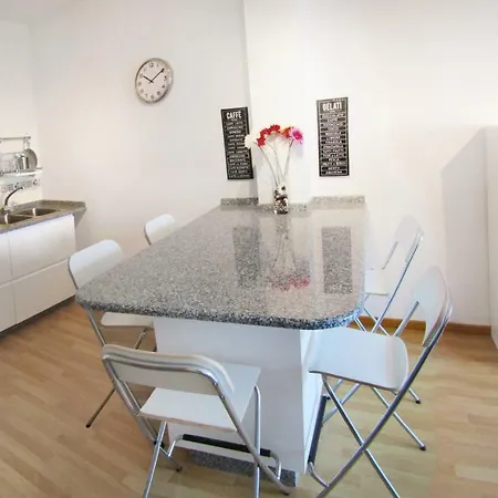 Atico Nuevo Apartment Laxe